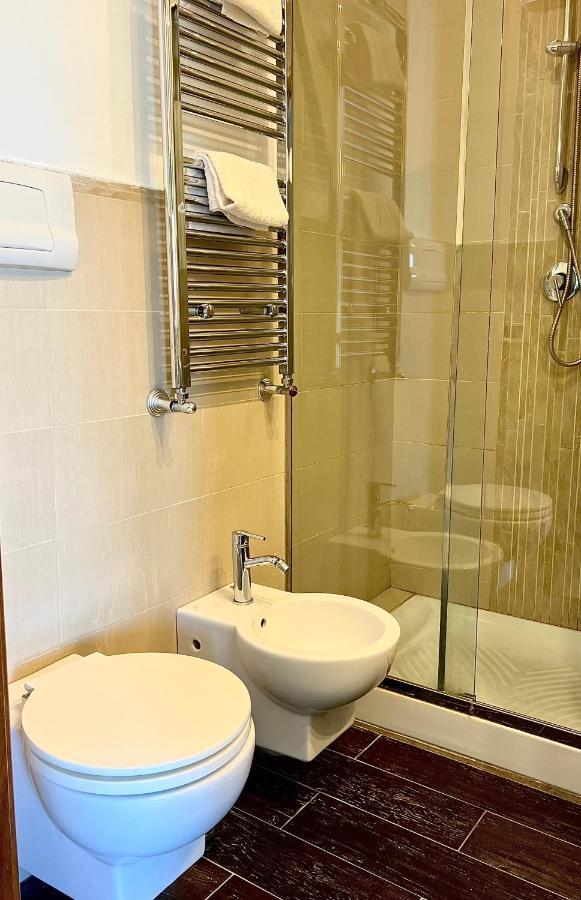 Allakala Rooms & Apartament Palermo Eksteriør bilde